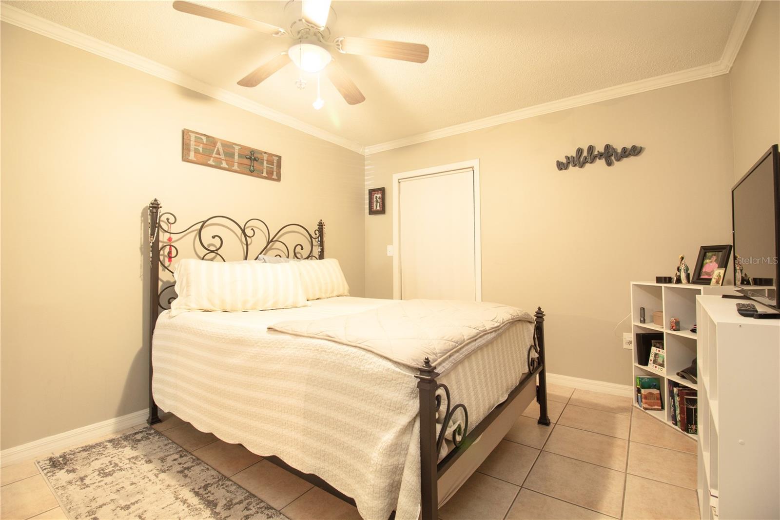 TB8439759 Property Photo