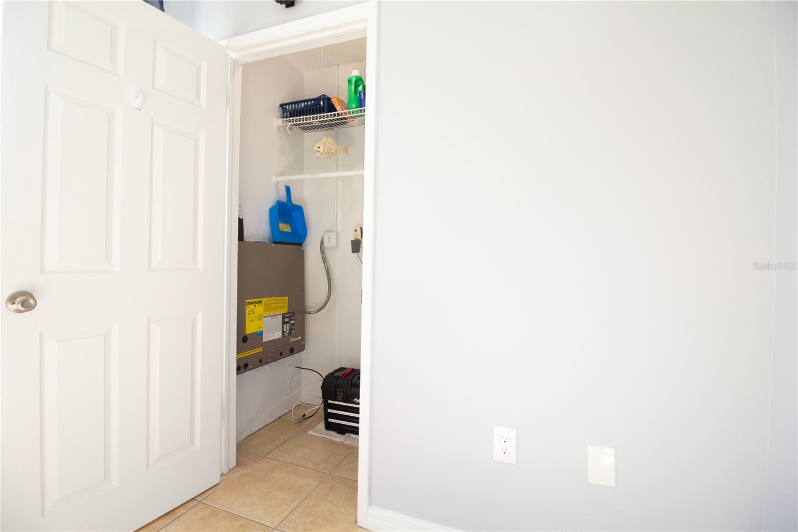 TB8439759 Property Photo