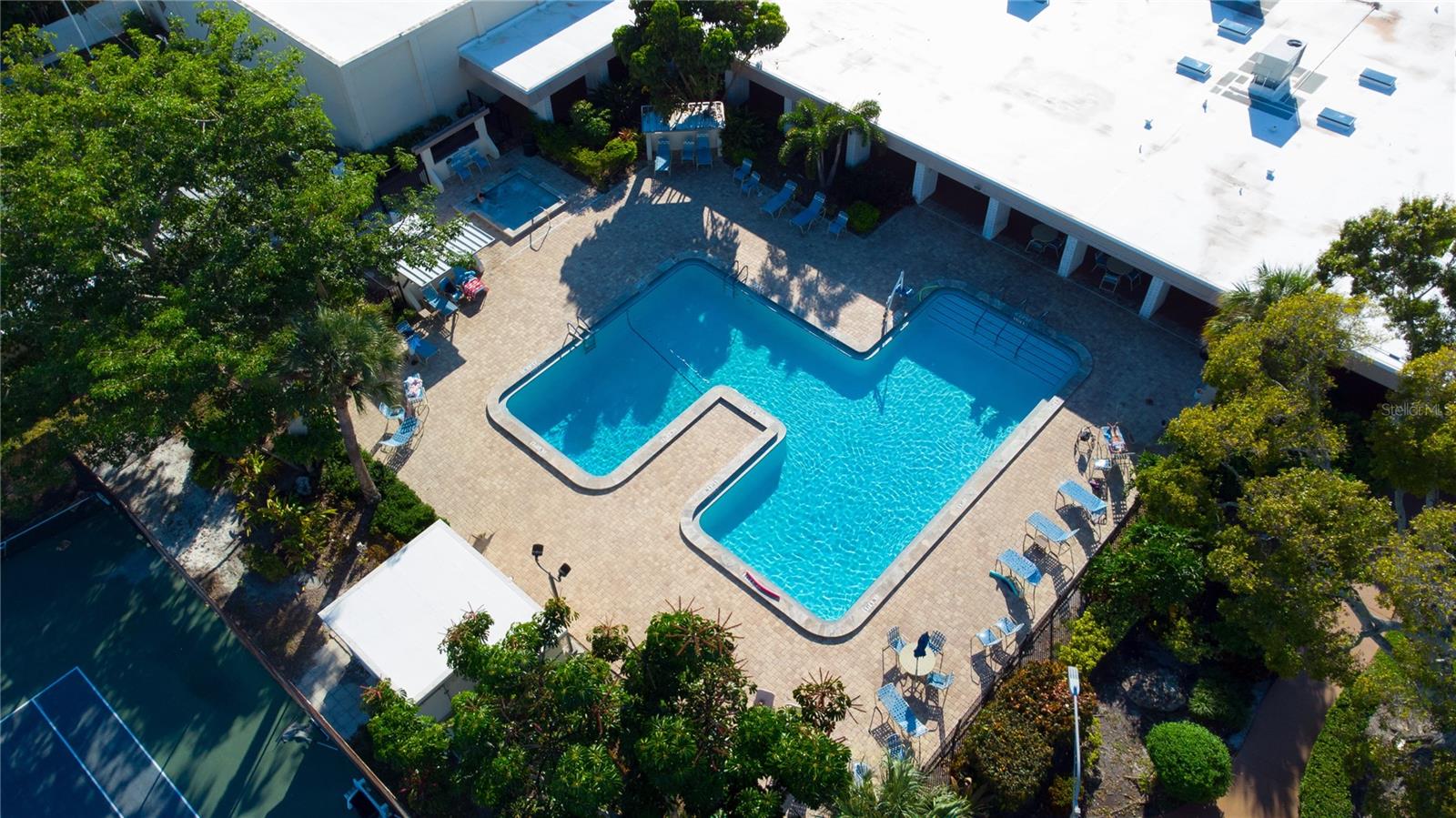 TB8439759 Property Photo