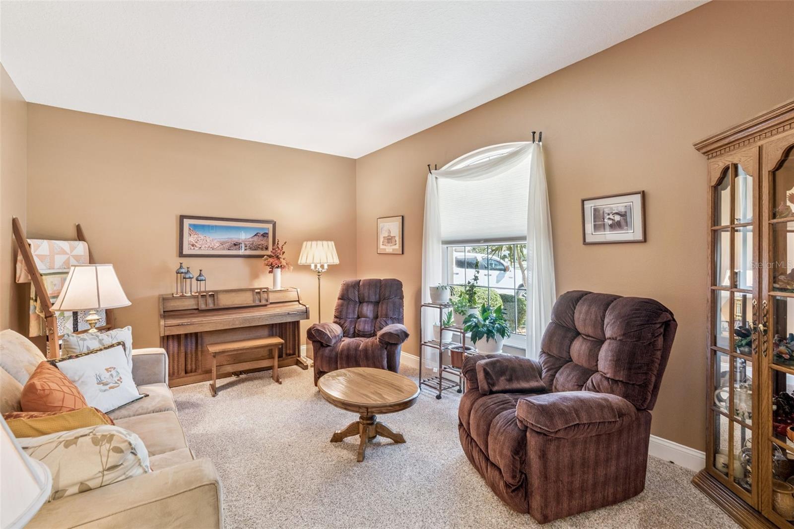 21937 KING ALFRED ST, LEESBURG, FL, 34748