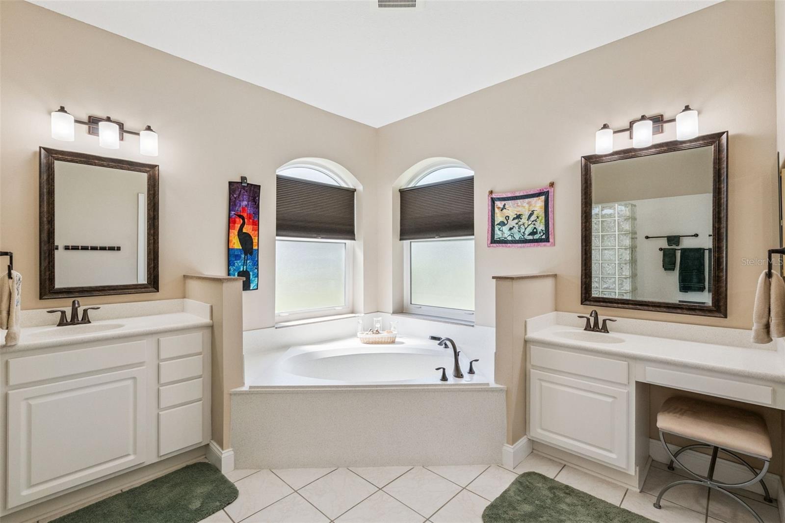 21937 KING ALFRED ST, LEESBURG, FL, 34748