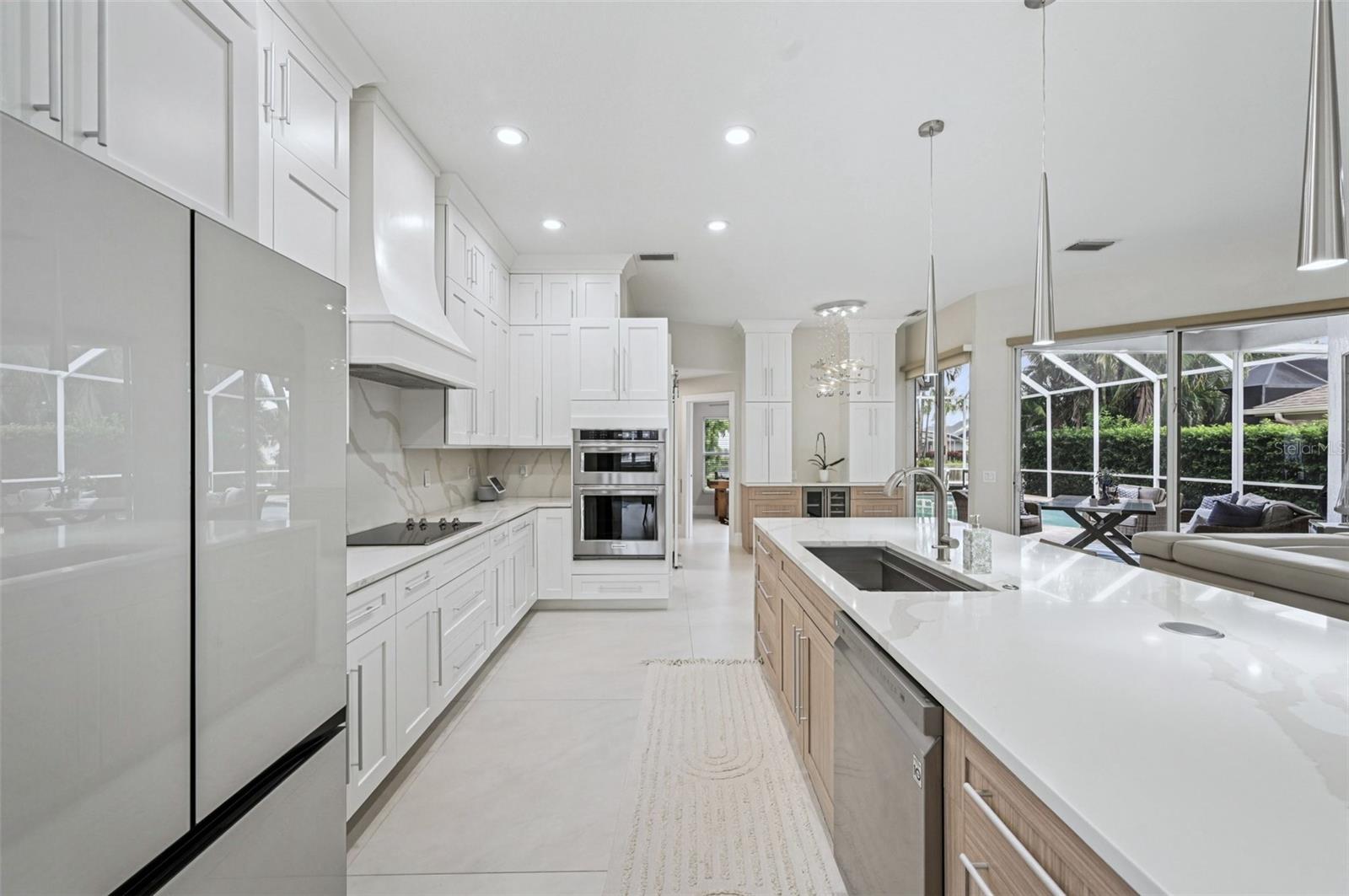 4611 SHARK DR, BRADENTON, FL, 34208