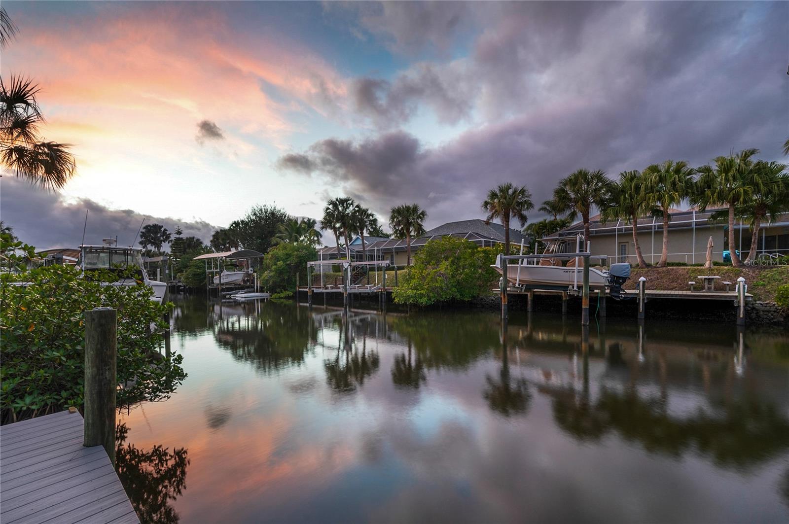 4611 SHARK DR, BRADENTON, FL, 34208