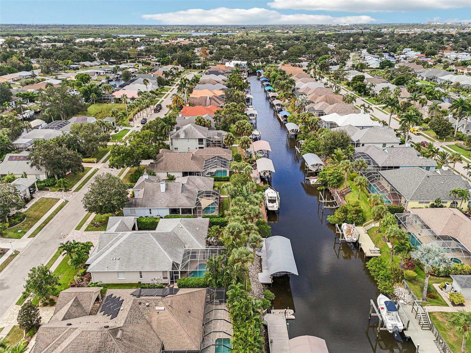 4611 SHARK DR, BRADENTON, FL, 34208