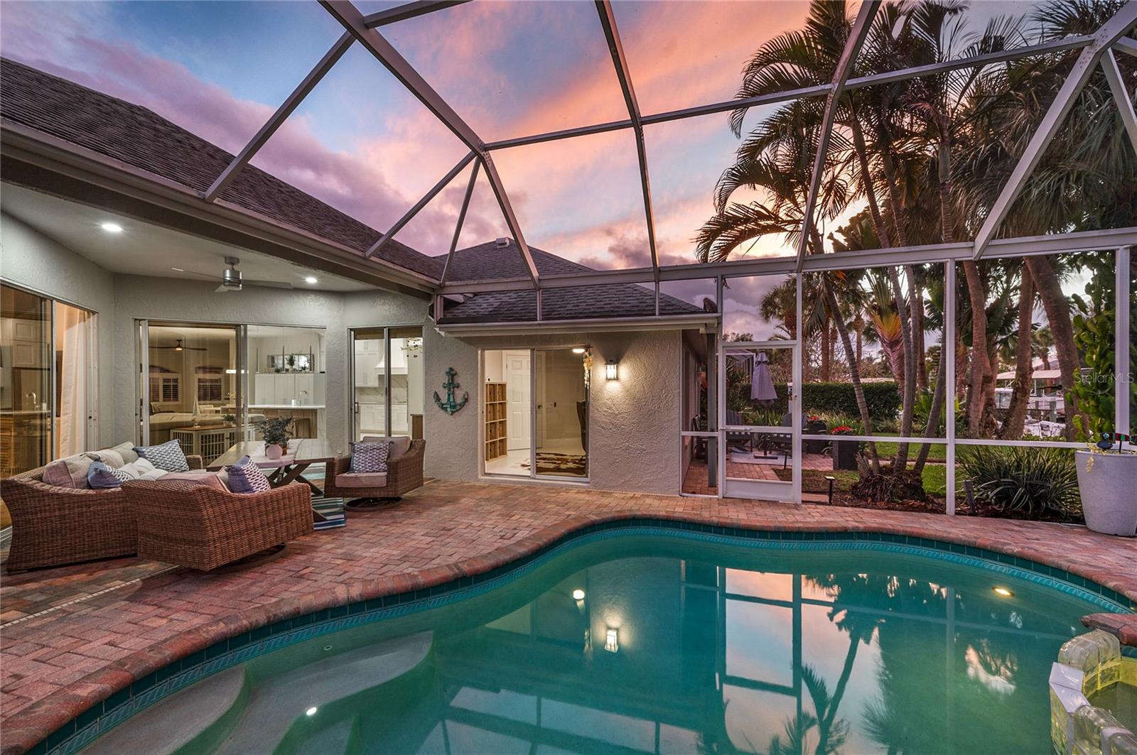 4611 SHARK DR, BRADENTON, FL, 34208