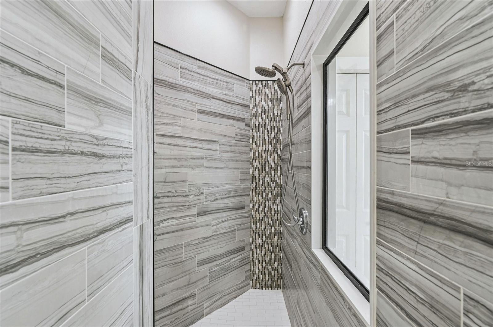 4611 SHARK DR, BRADENTON, FL, 34208