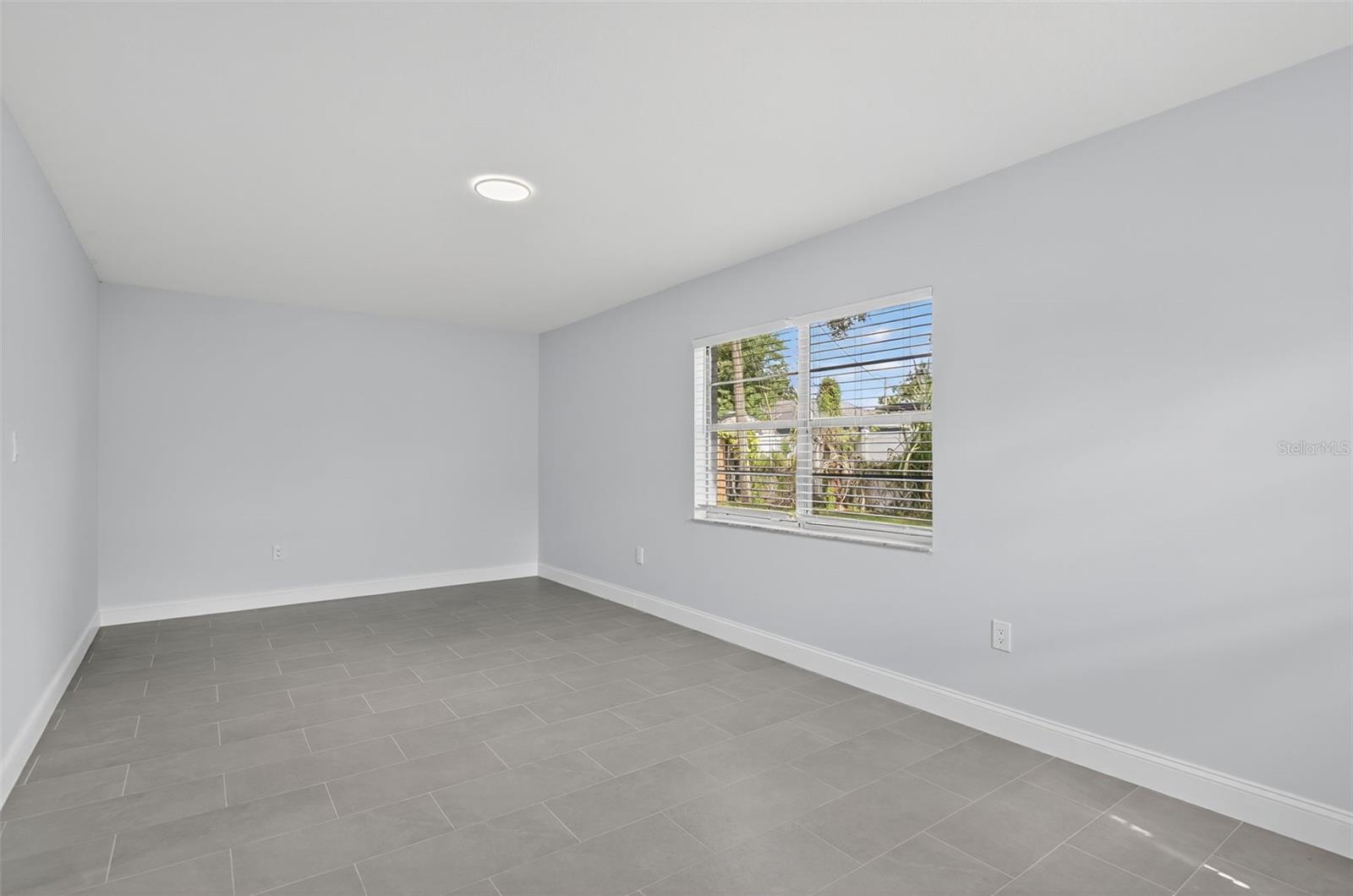 4915 ELDORADO DR, TAMPA, FL, 33615