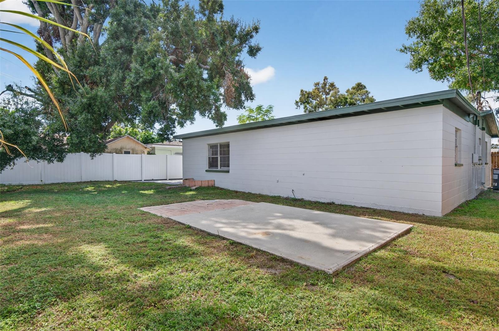 4915 ELDORADO DR, TAMPA, FL, 33615