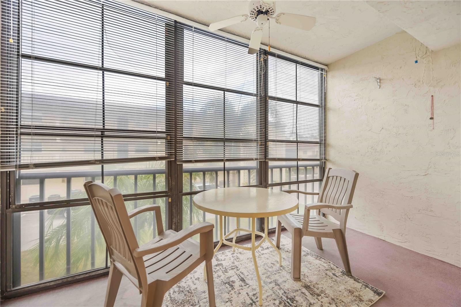 2220 STICKNEY POINT RD #524, SARASOTA, FL, 34231