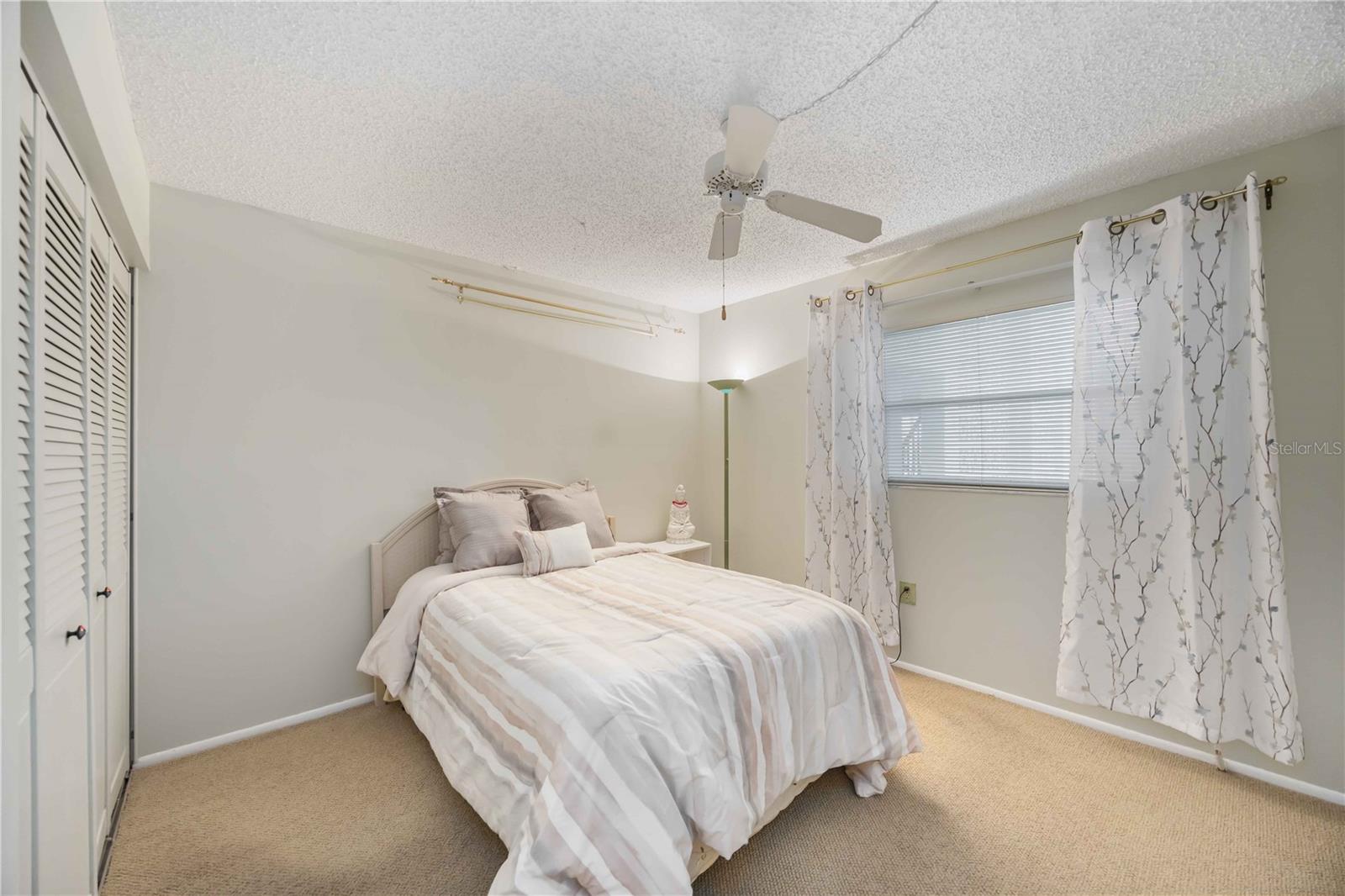 2220 STICKNEY POINT RD #524, SARASOTA, FL, 34231