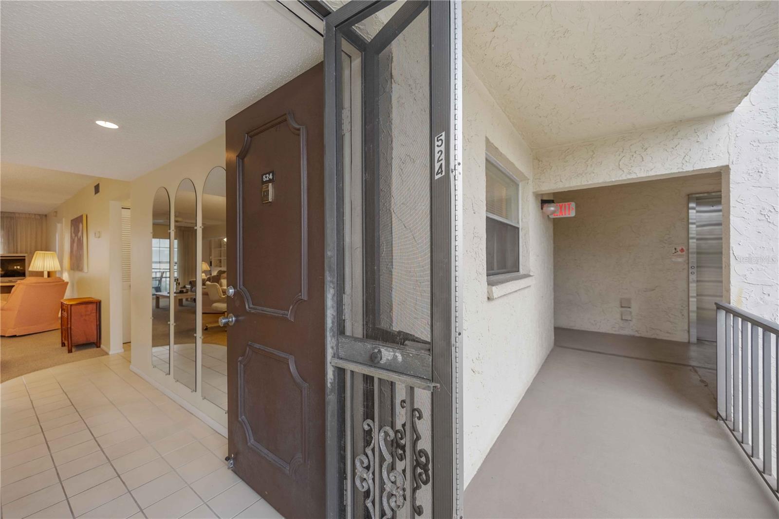 2220 STICKNEY POINT RD #524, SARASOTA, FL, 34231