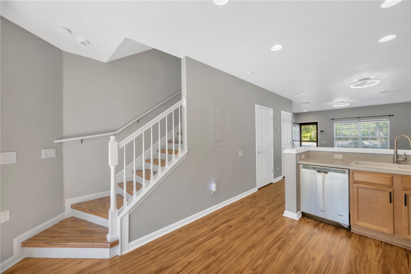 10443 WESTPARK PRESERVE BLVD, TAMPA, FL, 33625