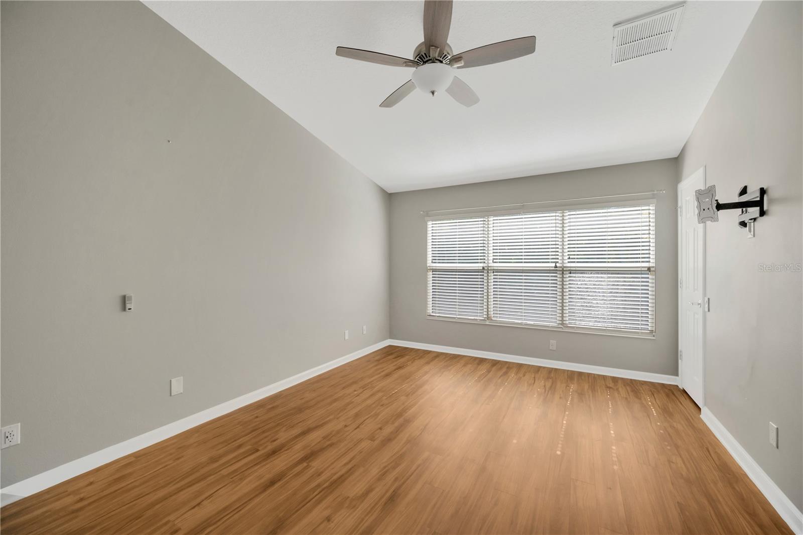 10443 WESTPARK PRESERVE BLVD, TAMPA, FL, 33625