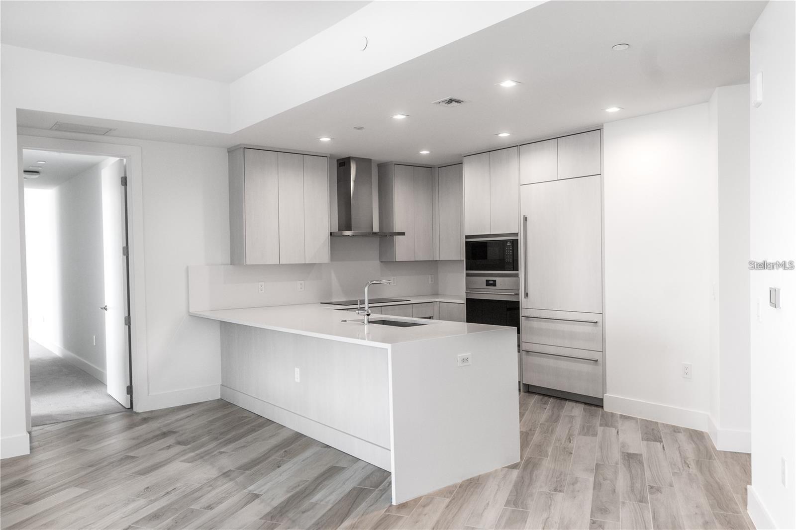 5120 MARINA WAY #9906, TAMPA, FL, 33611