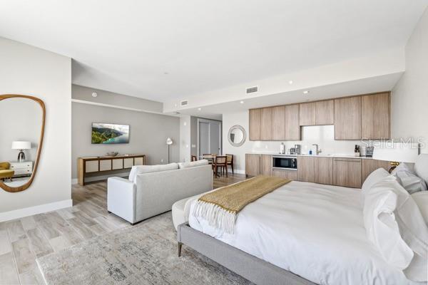 5120 MARINA WAY #9906, TAMPA, FL, 33611