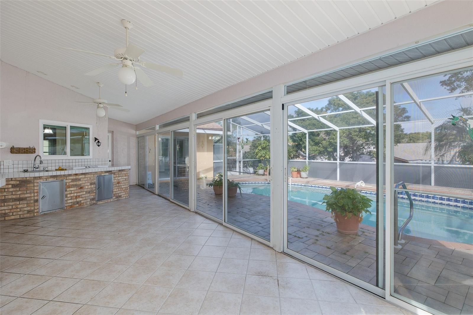 18602 WHITE PINE CIR, HUDSON, FL, 34667