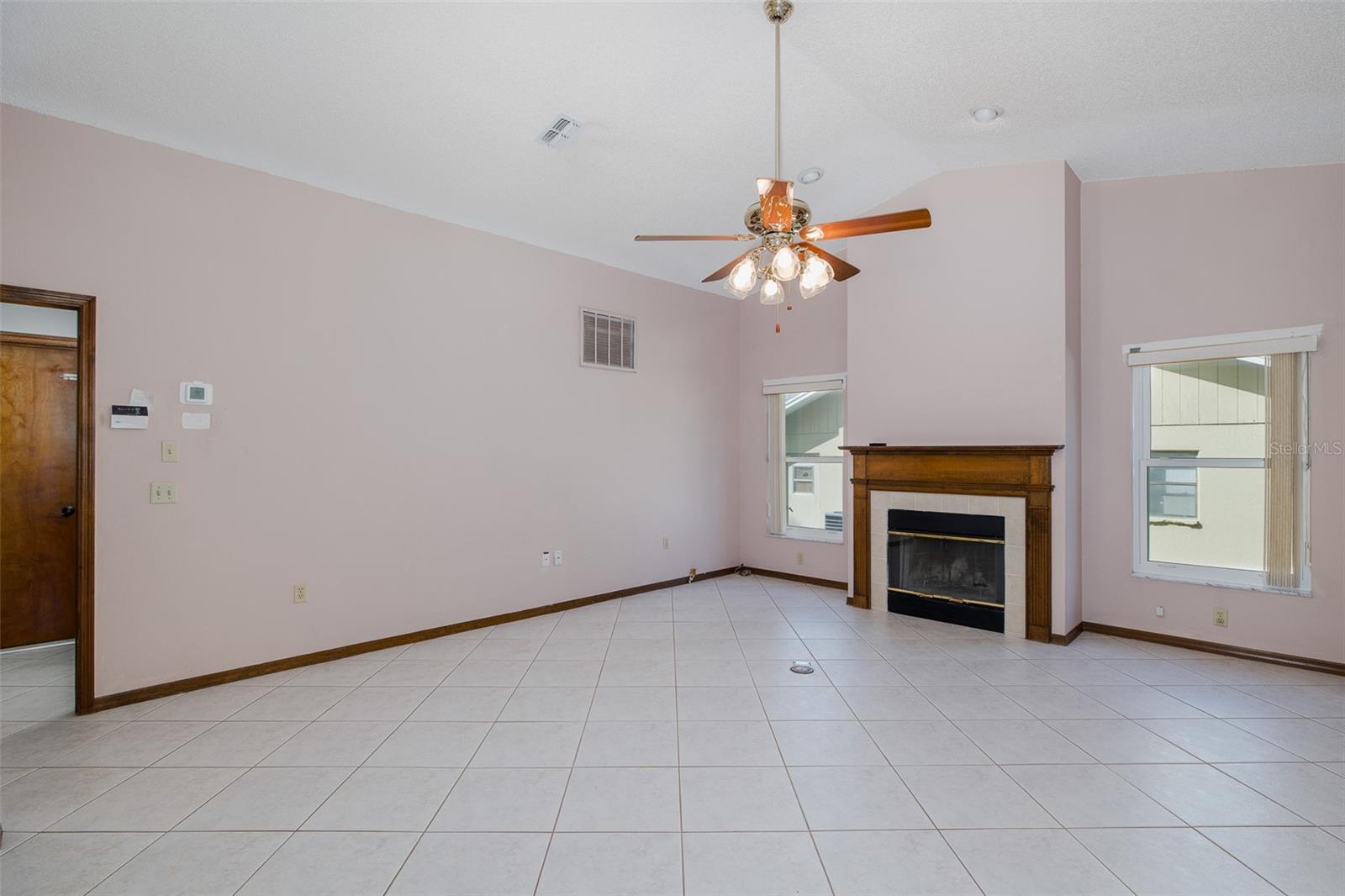 18602 WHITE PINE CIR, HUDSON, FL, 34667