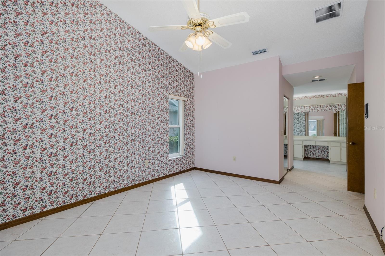 18602 WHITE PINE CIR, HUDSON, FL, 34667