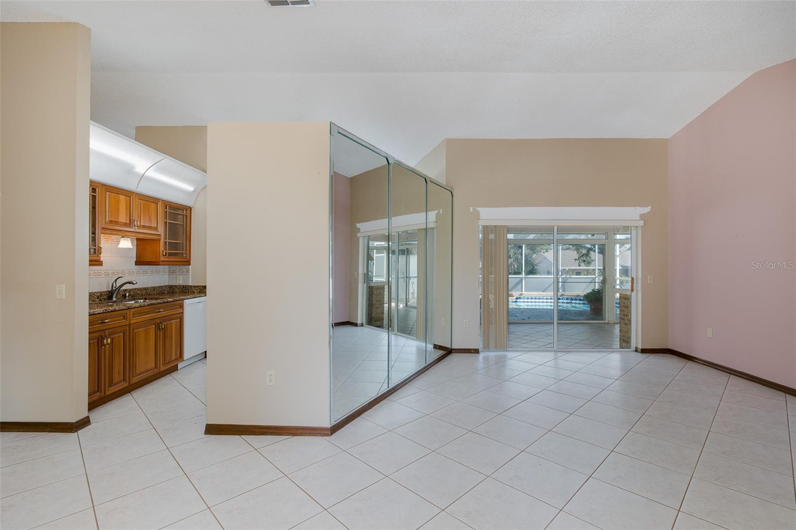 18602 WHITE PINE CIR, HUDSON, FL, 34667