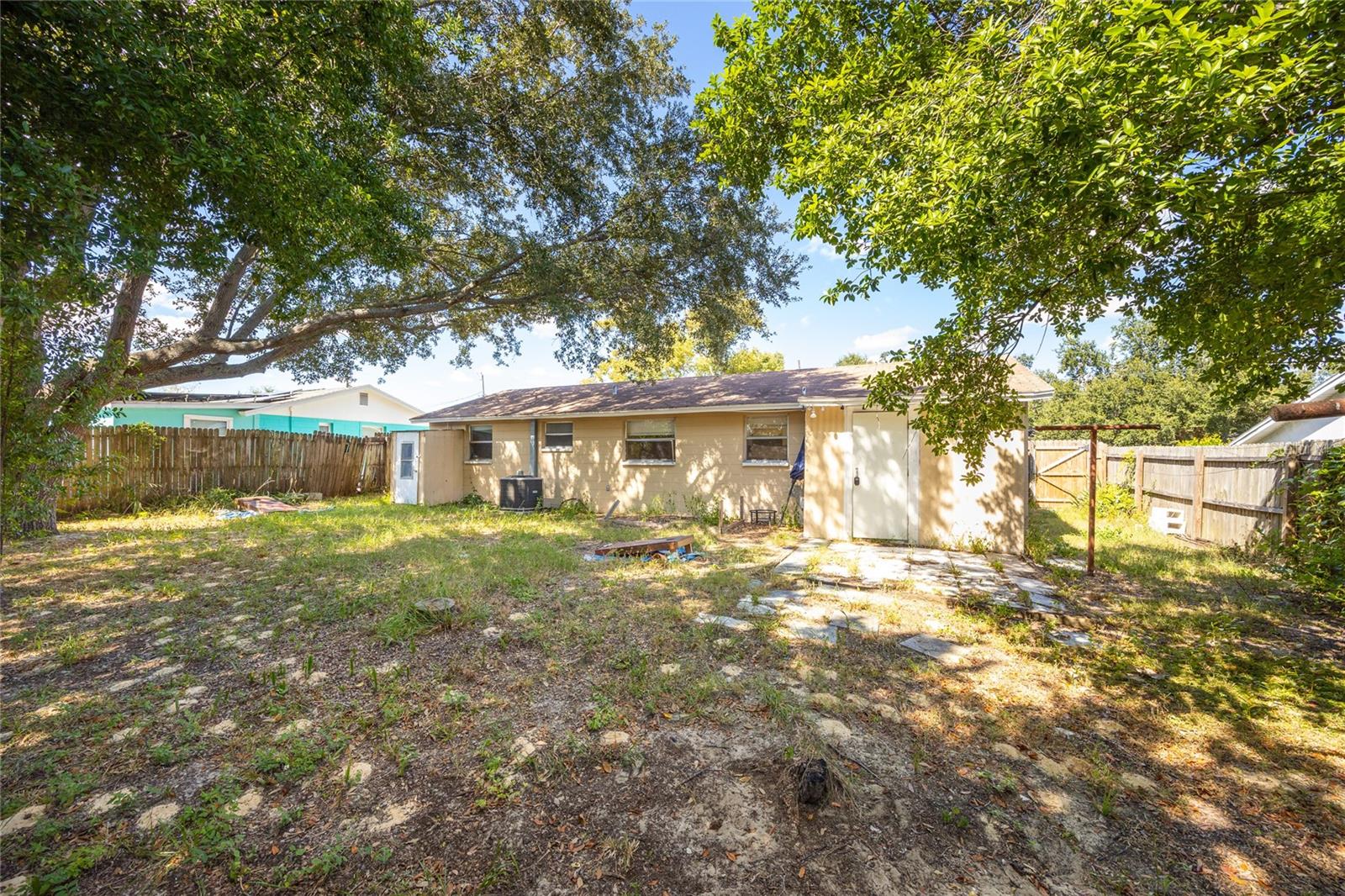 5803 E 30TH AVE, TAMPA, FL, 33619