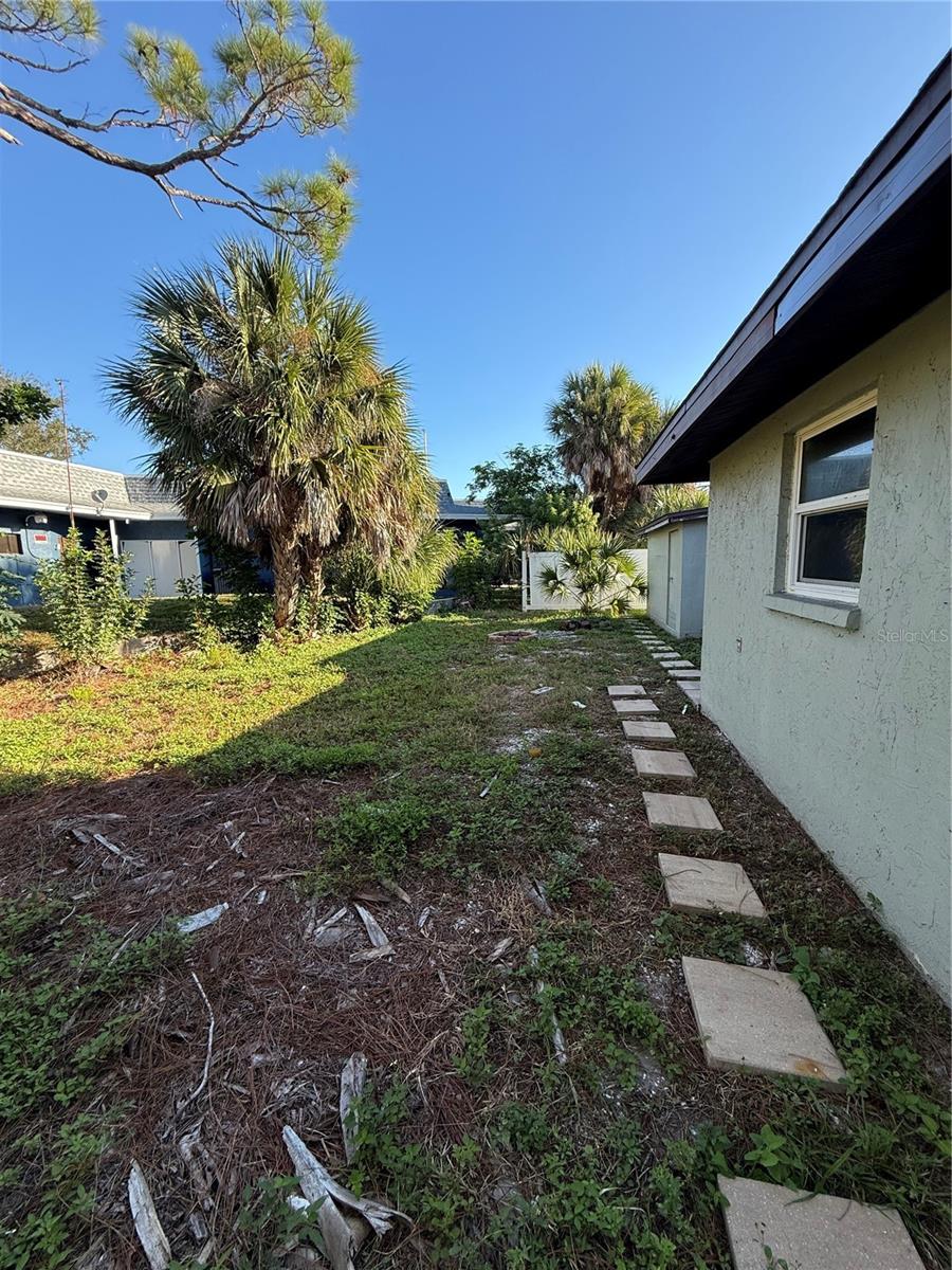 7 MANOR CT, ENGLEWOOD, FL, 34223