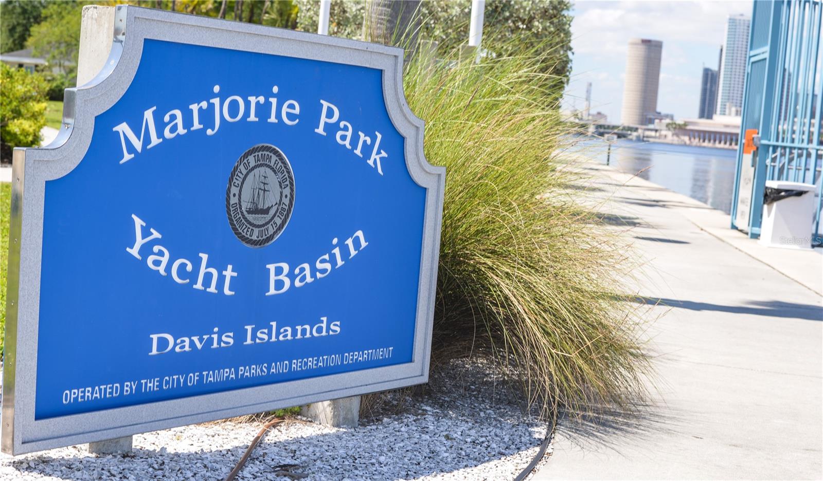 TB8439841 Property Photo