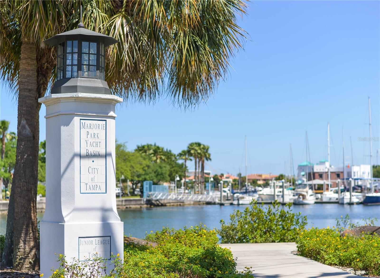 TB8439841 Property Photo