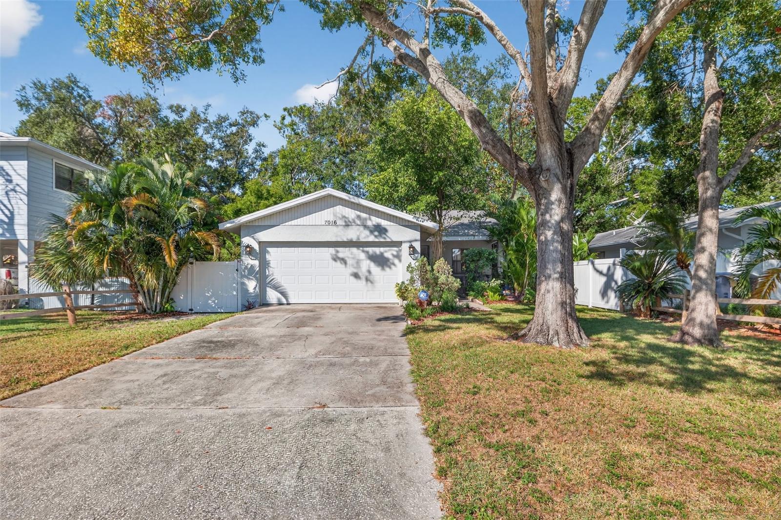 7016 2ND ST N, ST PETERSBURG, FL, 33702