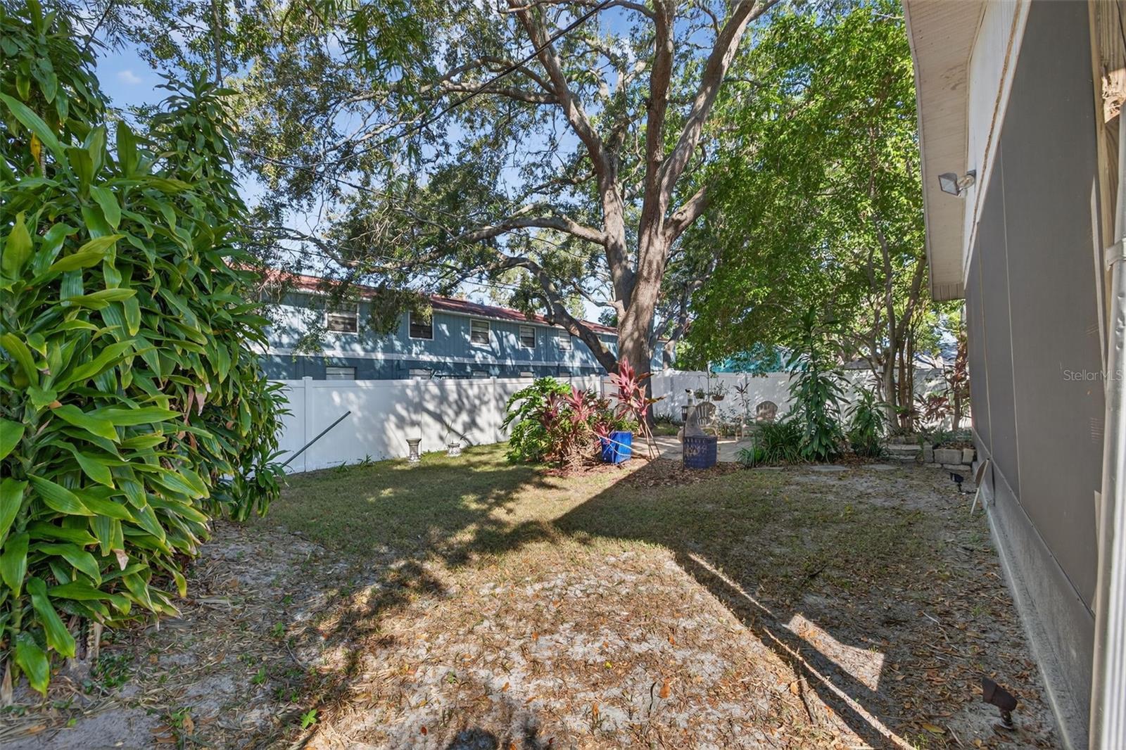 7016 2ND ST N, ST PETERSBURG, FL, 33702