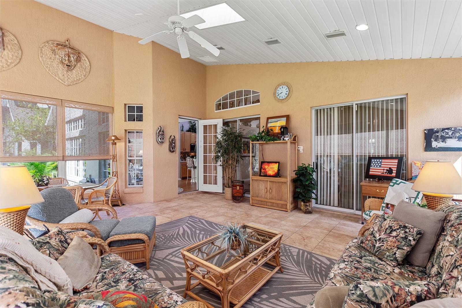 205 CUNNINGHAM DRIVE, DAVENPORT, FL, 33837