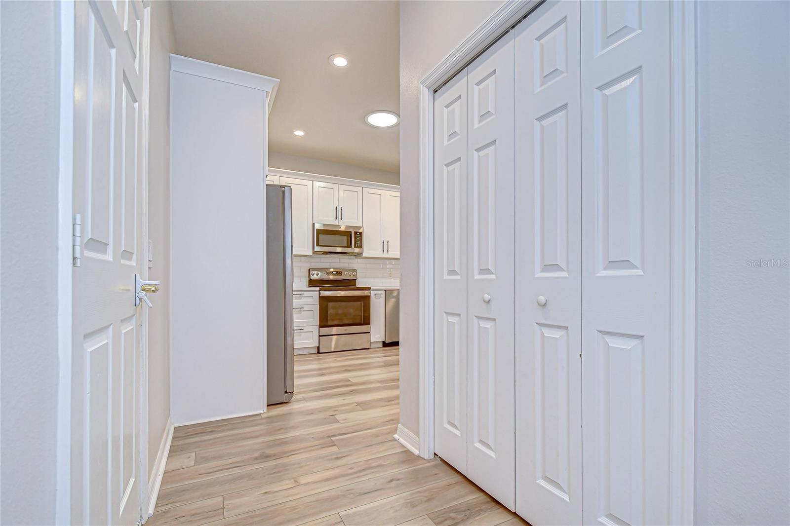 3610 SAVANNAH LAKE PL, VALRICO, FL, 33596