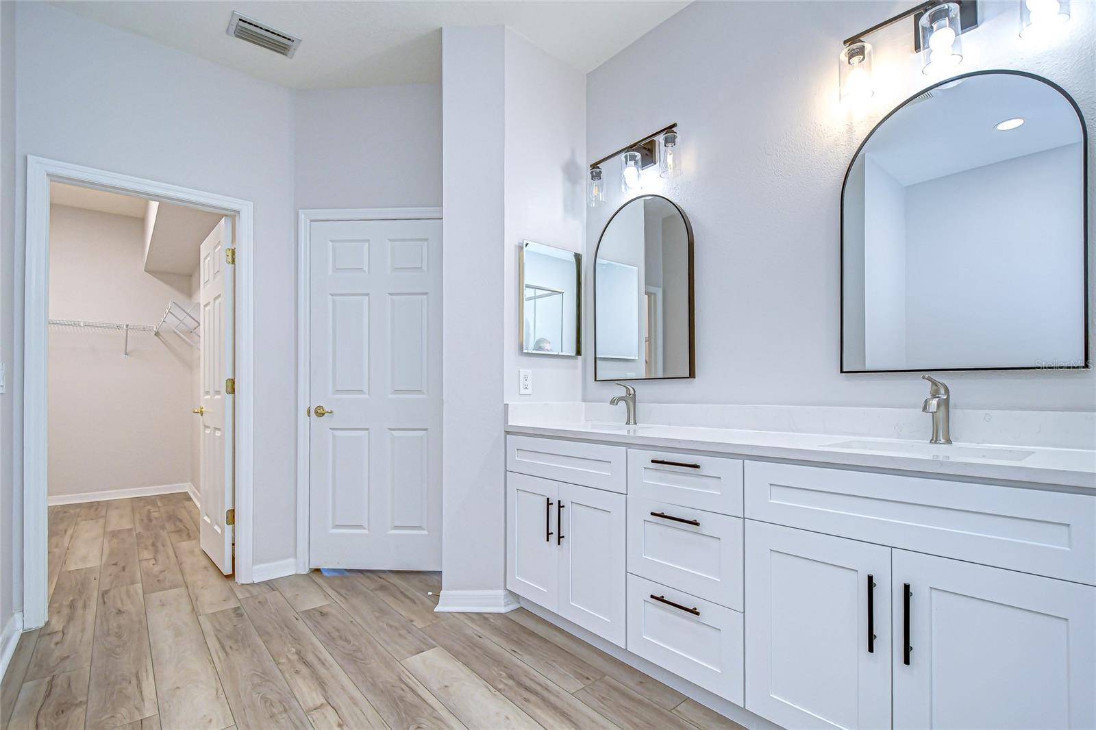 3610 SAVANNAH LAKE PL, VALRICO, FL, 33596