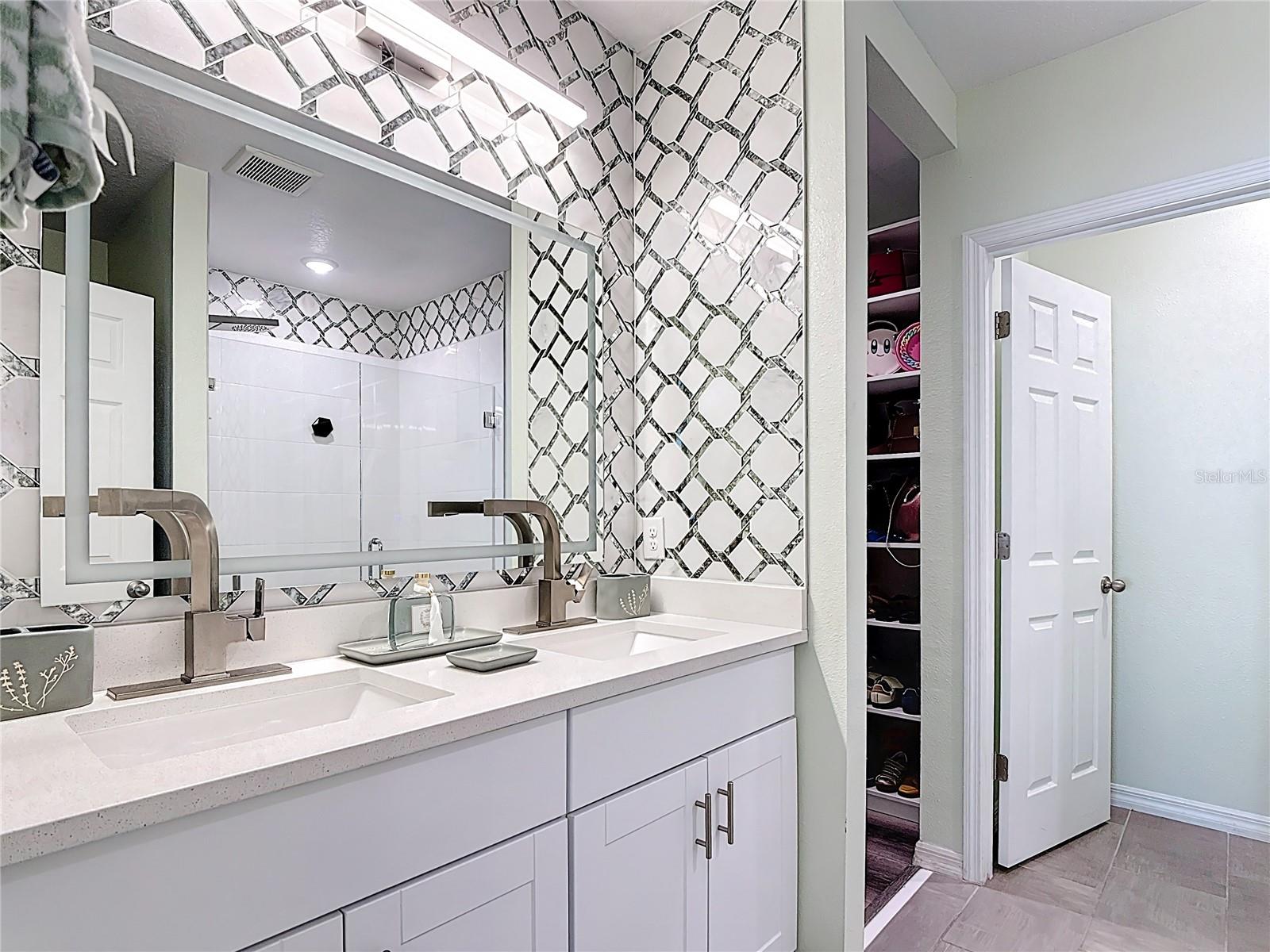 1251 CITRUS LANDING BLVD, DAVENPORT, FL, 33837