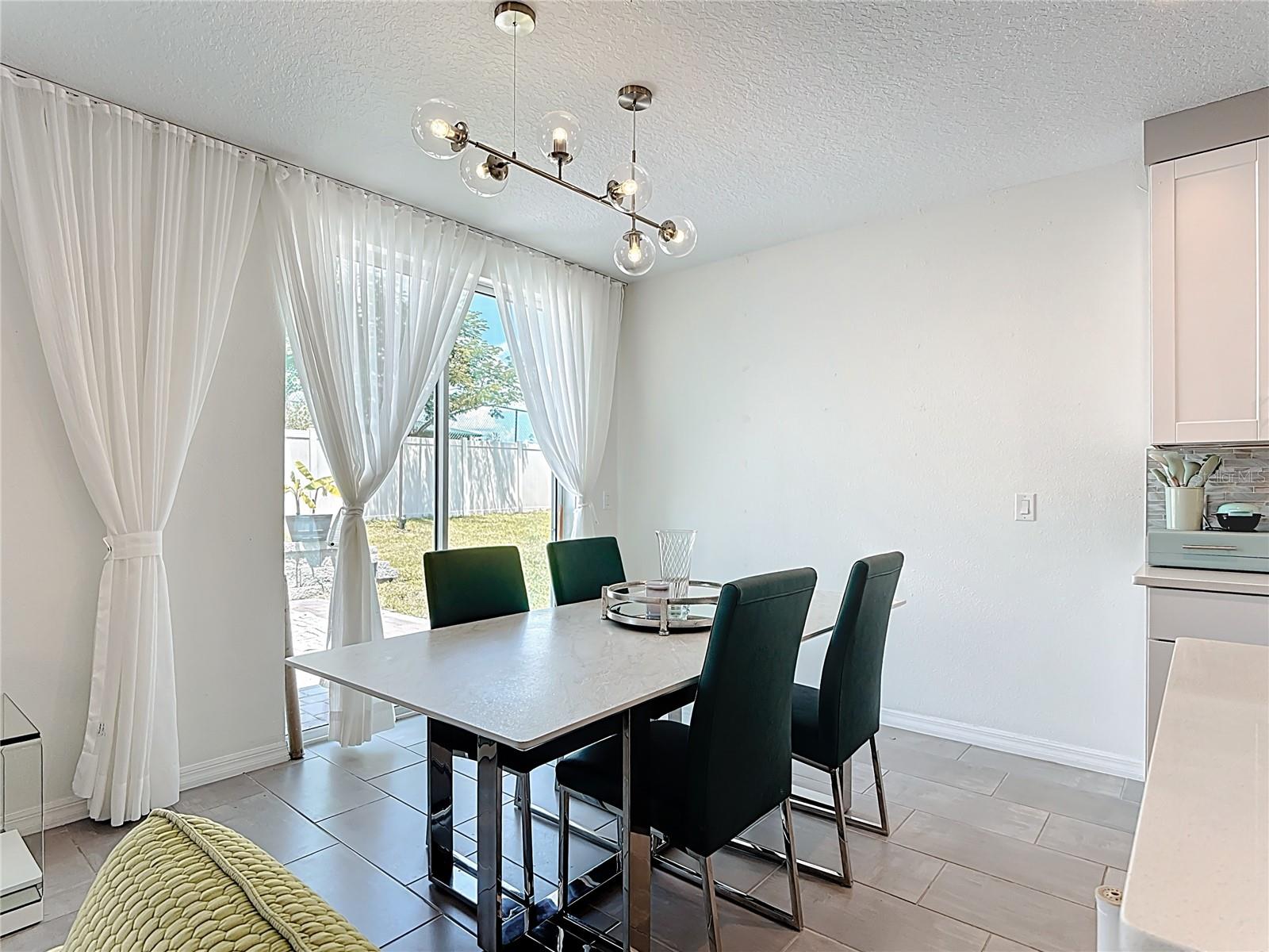 1251 CITRUS LANDING BLVD, DAVENPORT, FL, 33837