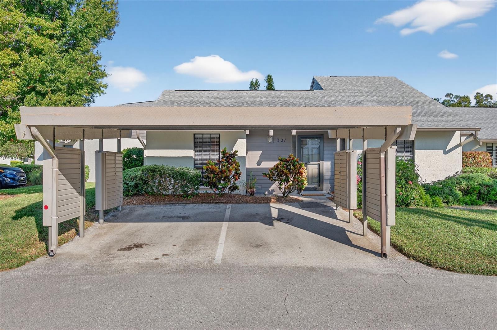 321 WINDRUSH LOOP, TARPON SPRINGS, FL, 34689