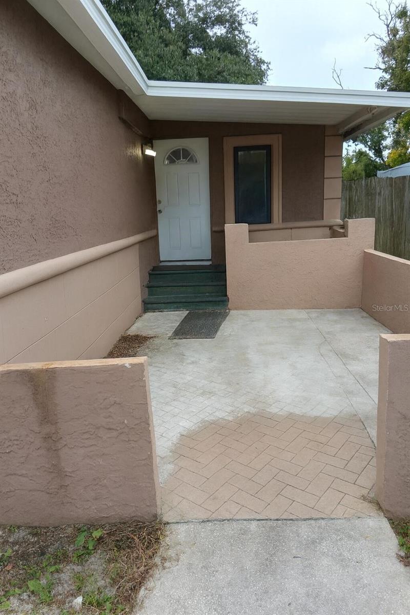 O6354156 Property Photo