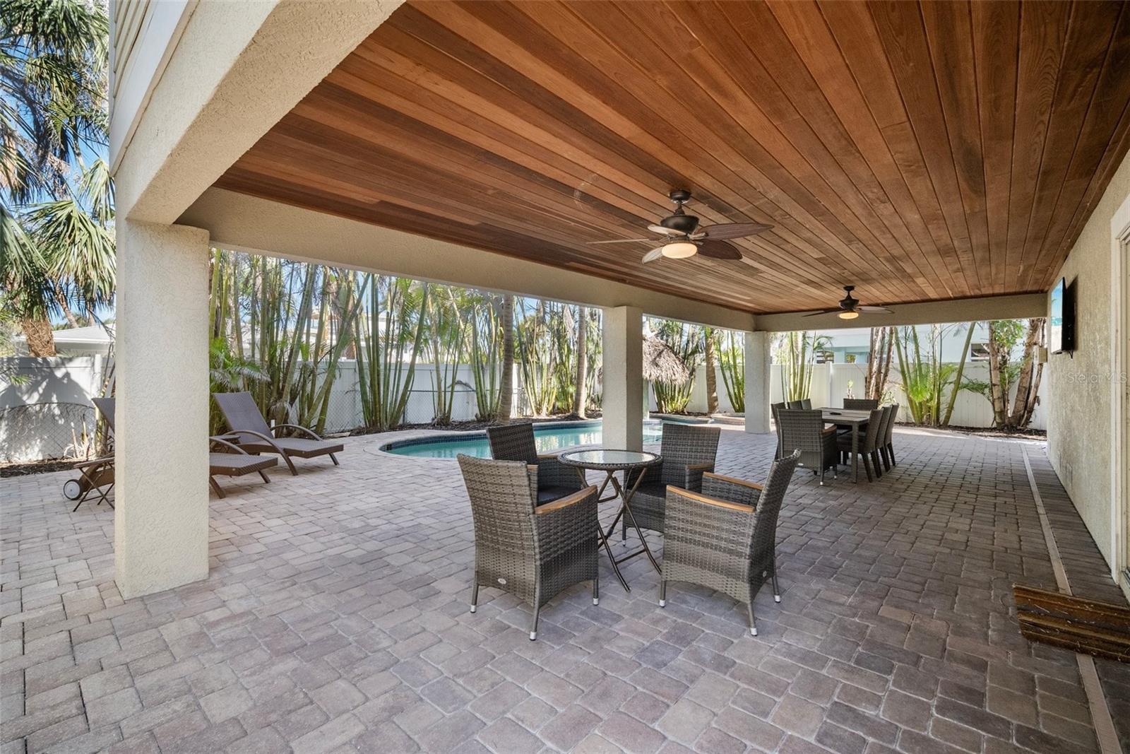 A4669141 Property Photo