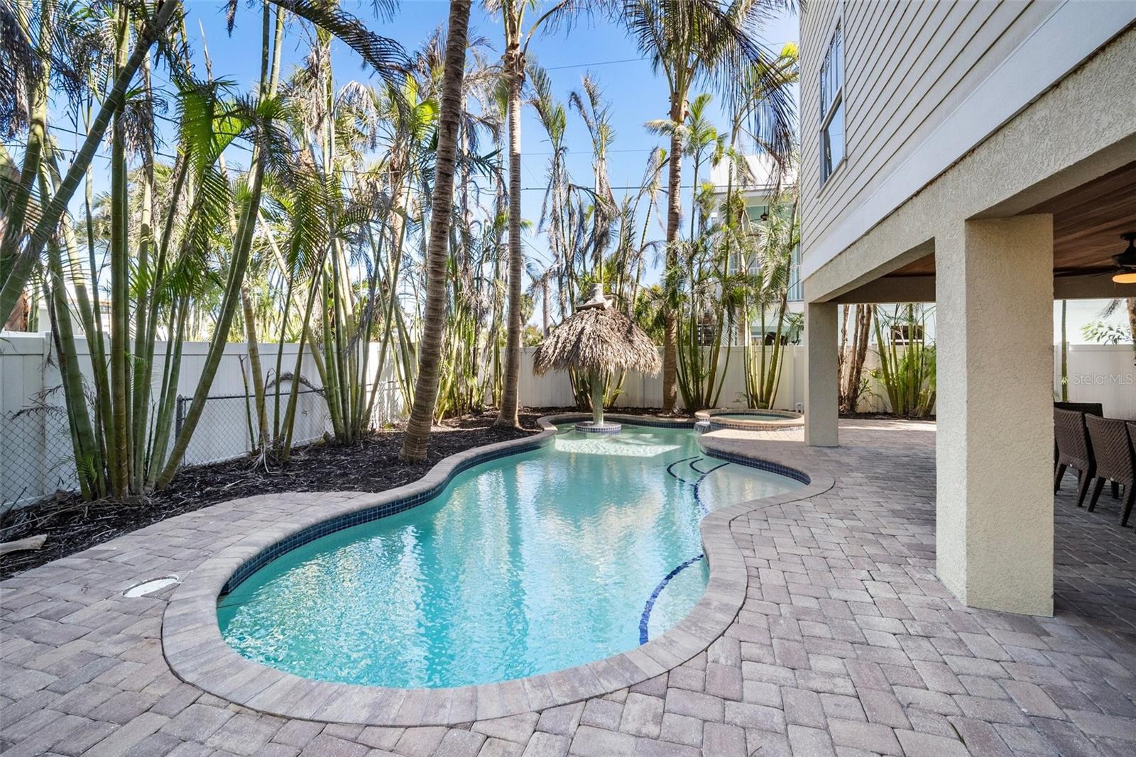 A4669141 Property Photo