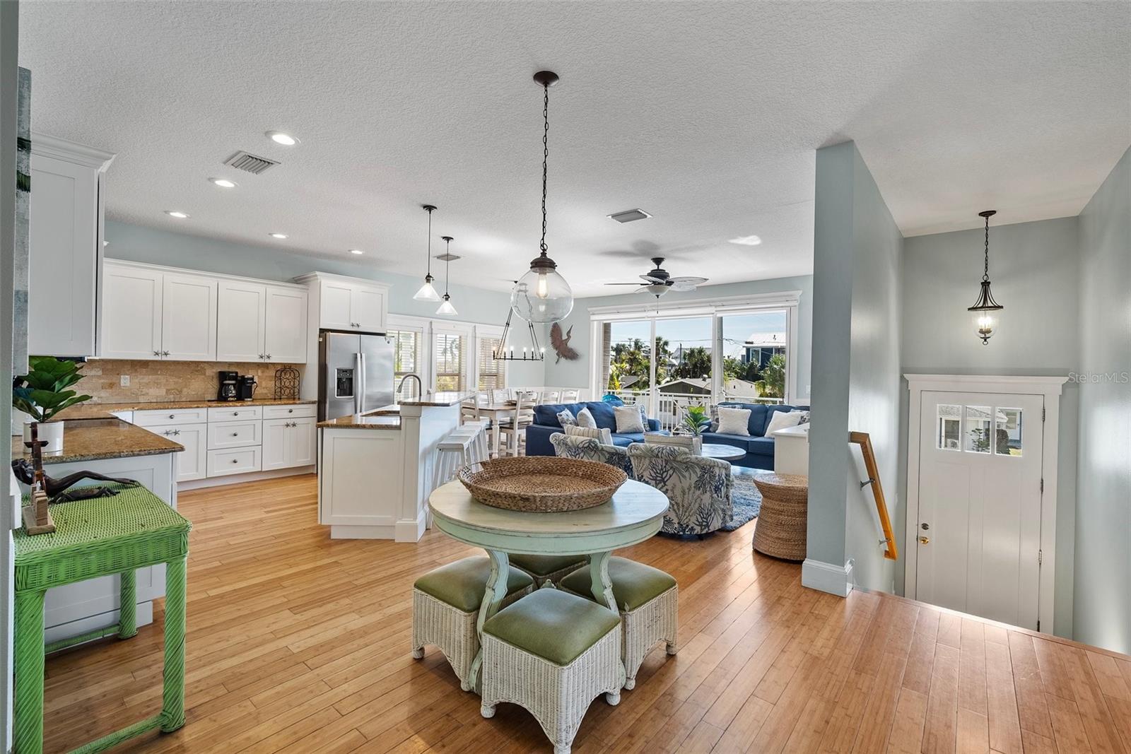 A4669141 Property Photo