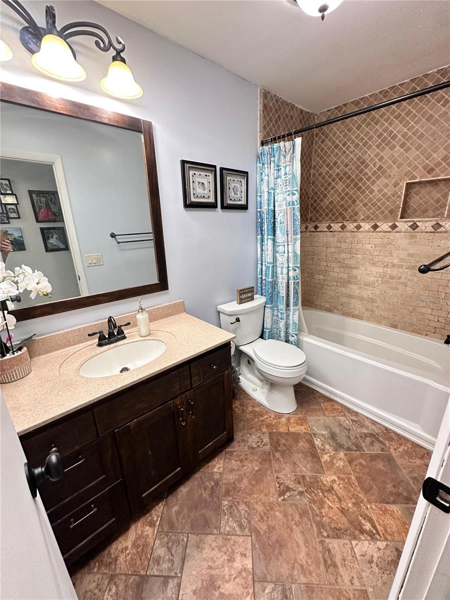 7006 SHENANDOAH CT, TAMPA, FL, 33615