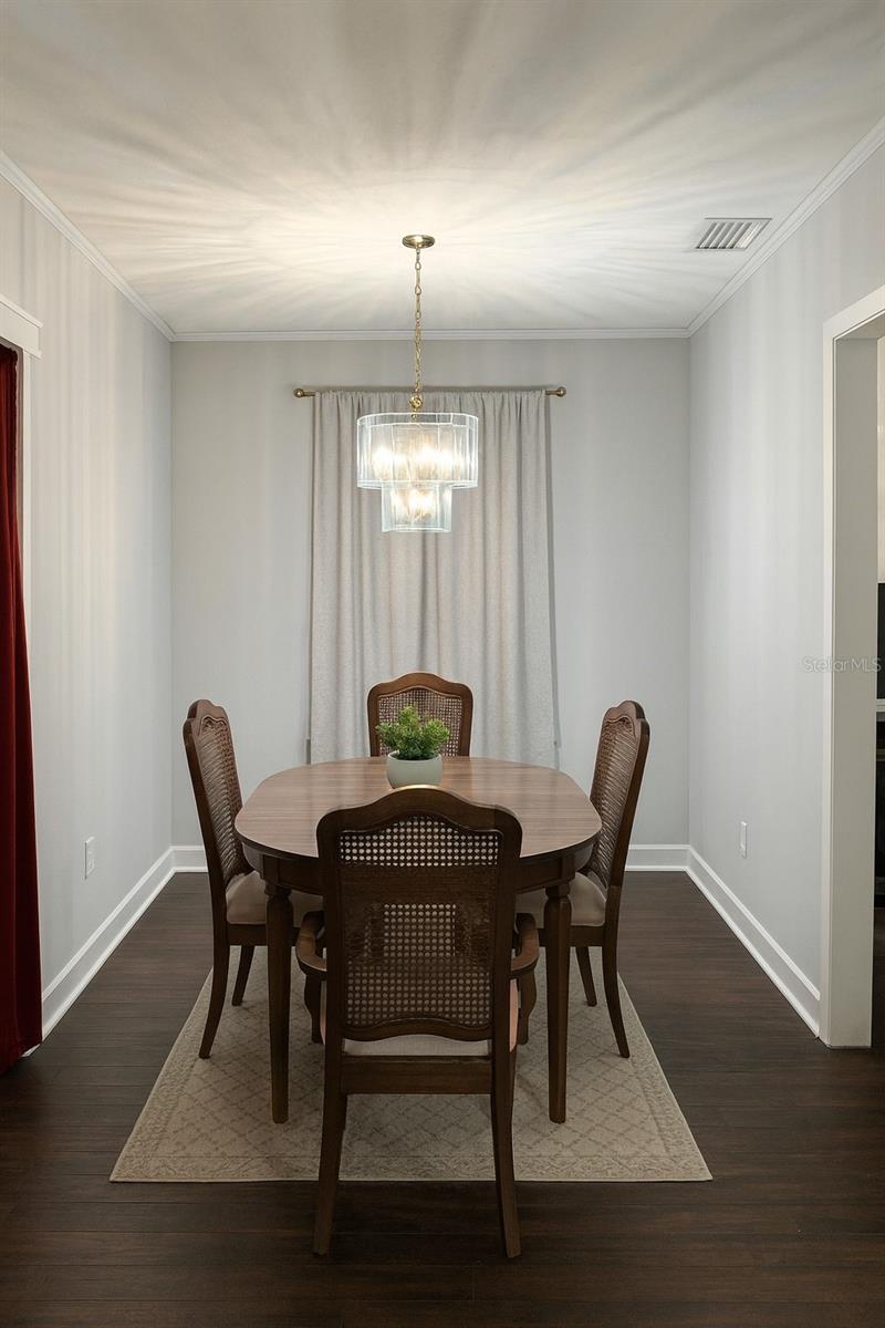 OM711892 Property Photo