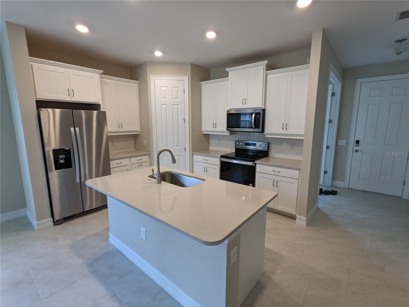 636 IBIZA LOOP, VENICE, FL, 34292