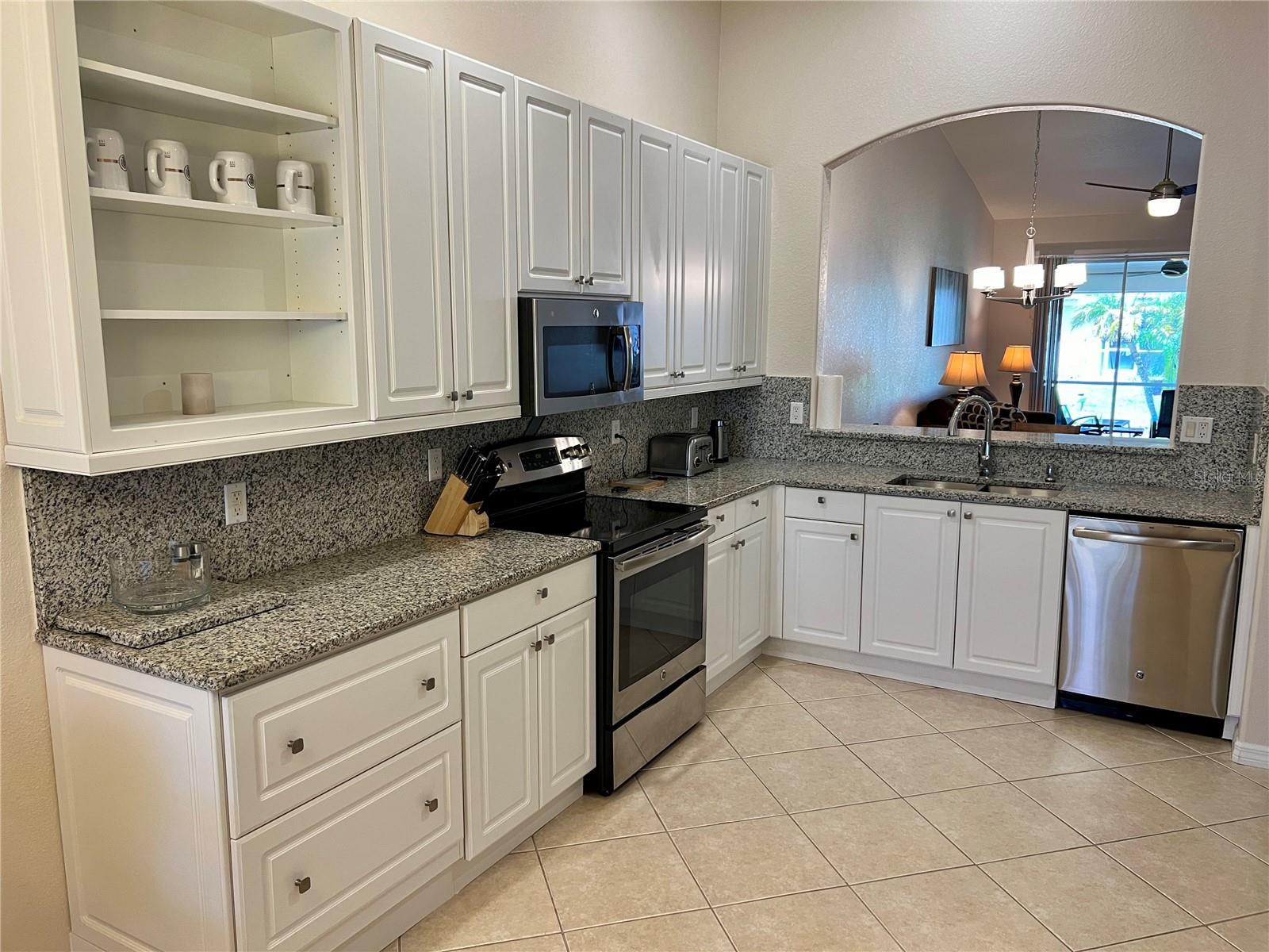 3726 TRIPOLI BLVD #10, PUNTA GORDA, FL, 33950