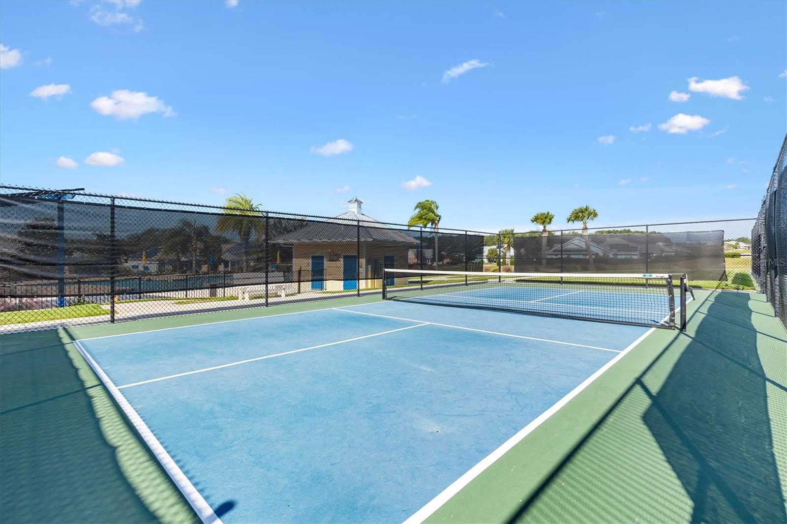 1052 SUGAR LOAF KEY LOOP, LADY LAKE, FL, 32159