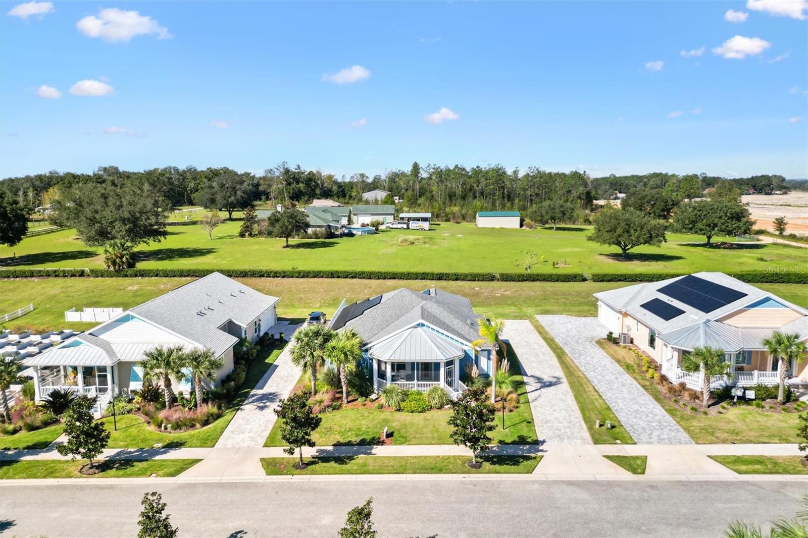 1052 SUGAR LOAF KEY LOOP, LADY LAKE, FL, 32159