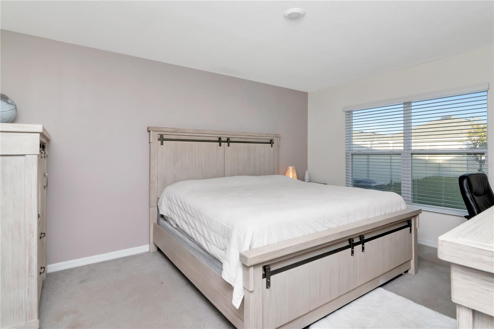 16742 SUNBURST LAKE ST, WIMAUMA, FL, 33598