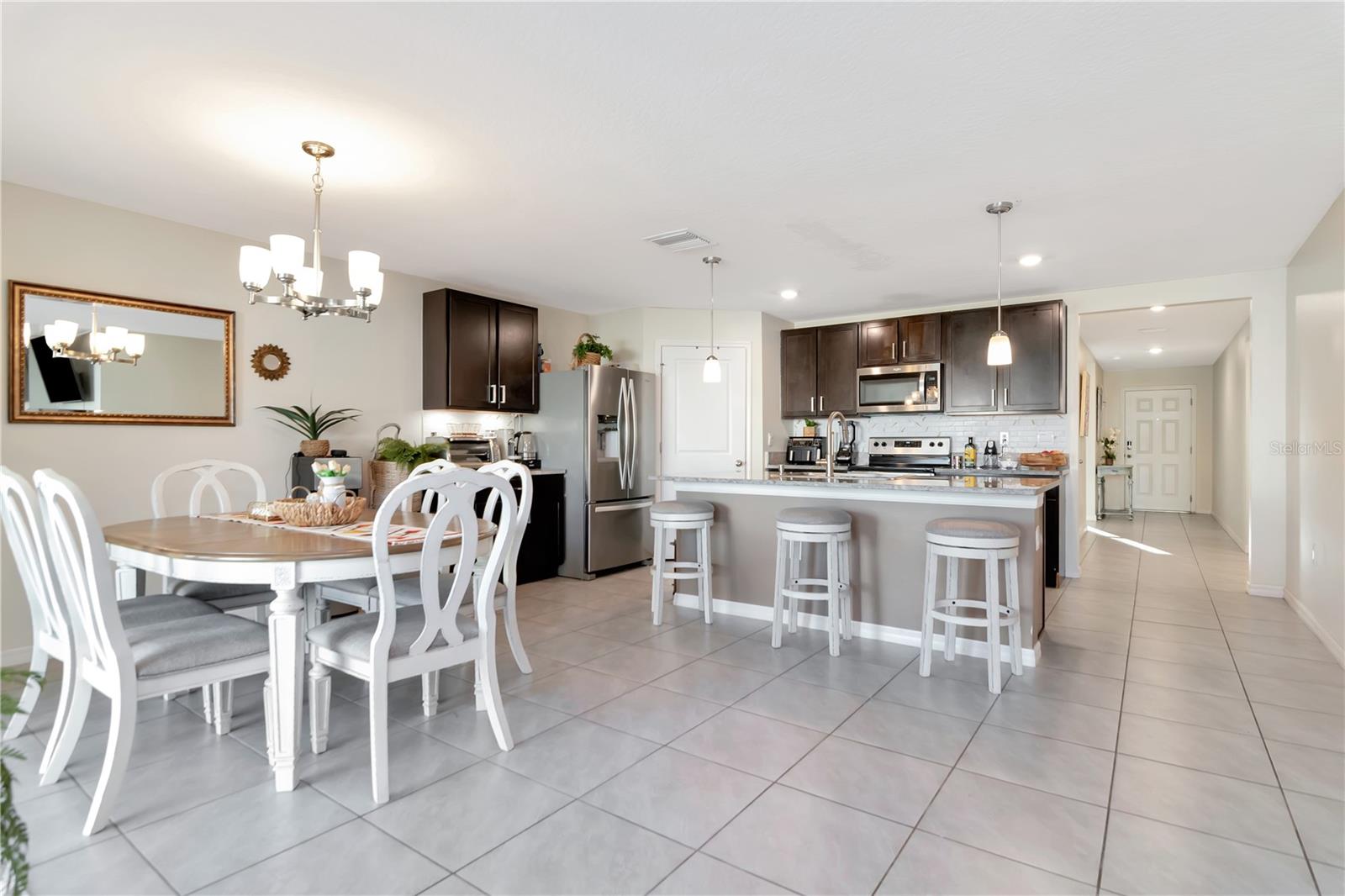 16742 SUNBURST LAKE ST, WIMAUMA, FL, 33598