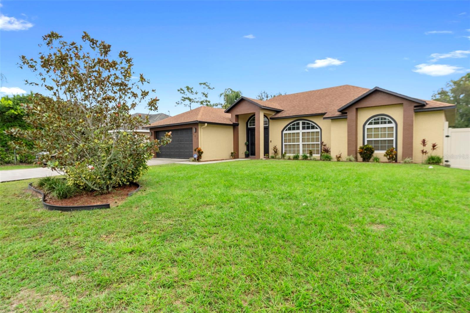 641 RHODES DR, DELAND, FL, 32720