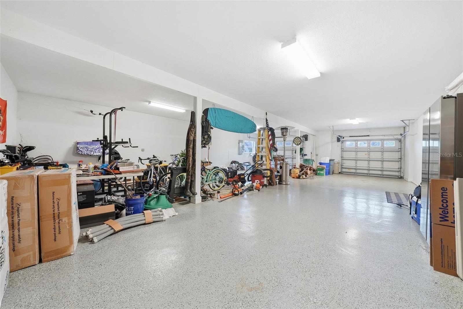 Oversized 4-Car Garage