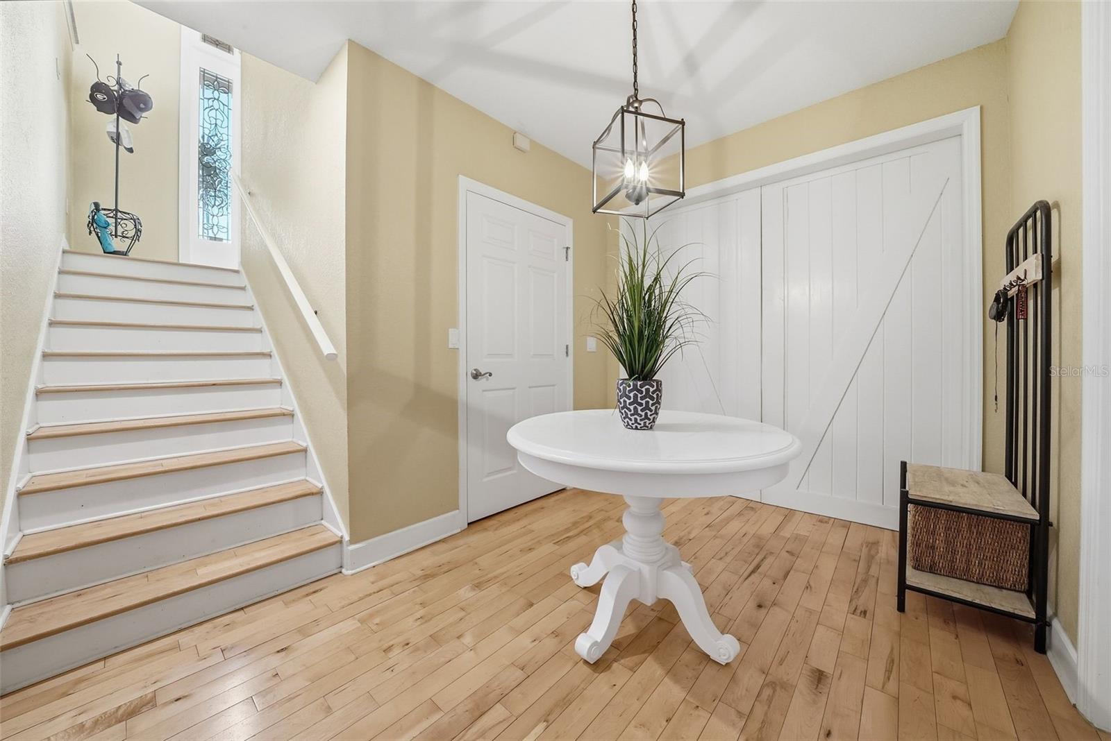 Stairs to Main Level